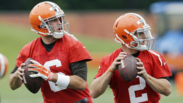 cleveland-browns-quarterback-johnny-manziel-brian-hoyer